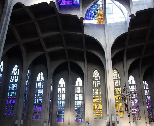 Dazzling colors fill the huge prayer hall -- each minute provides a new light combination. 